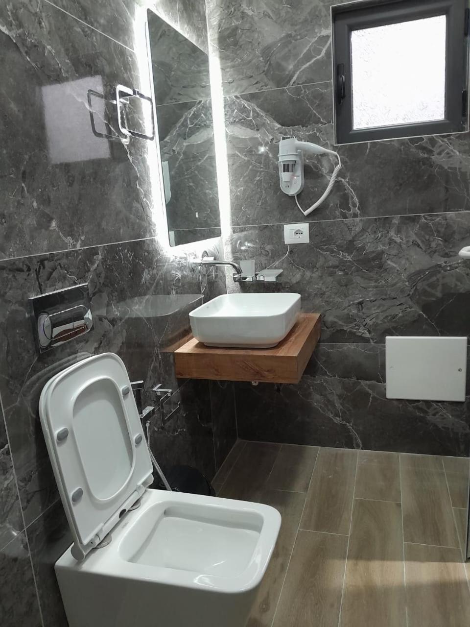 Lida Apartament Saranda